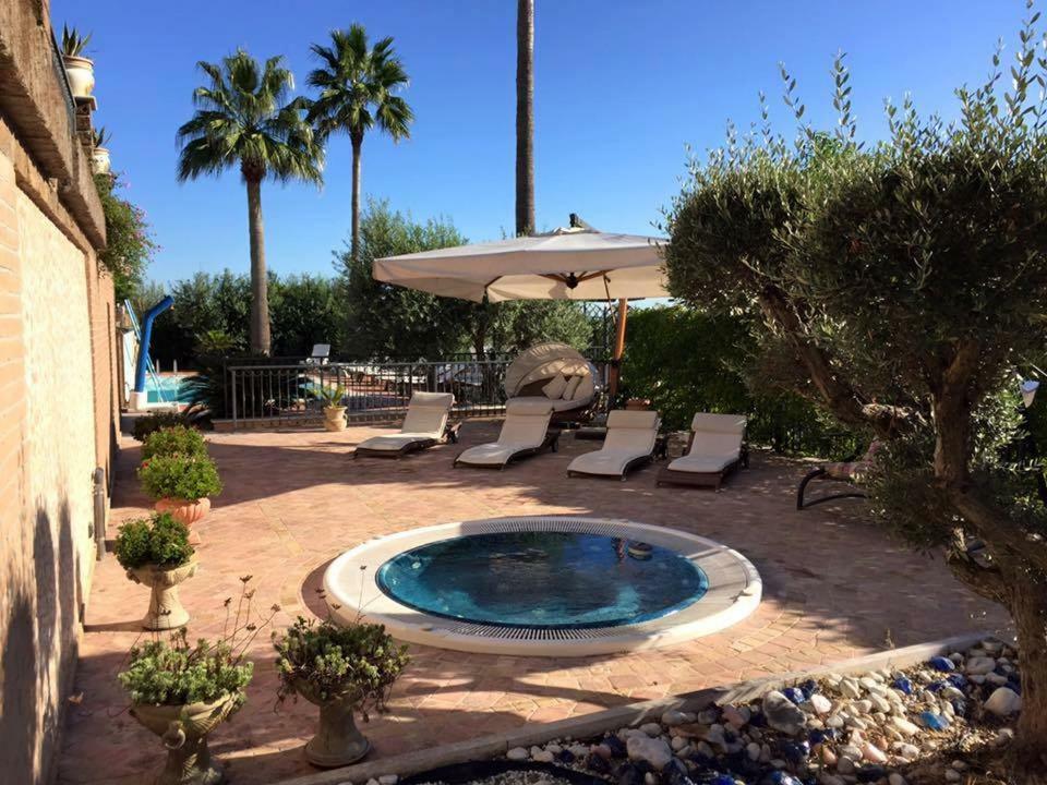 Le Palme Residenza Estiva *